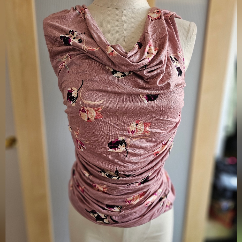 Brand New sleeveless top